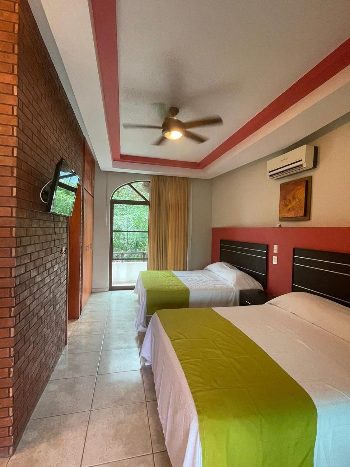 Hotel Y Suites Los Encantos Sayulita Dış mekan fotoğraf