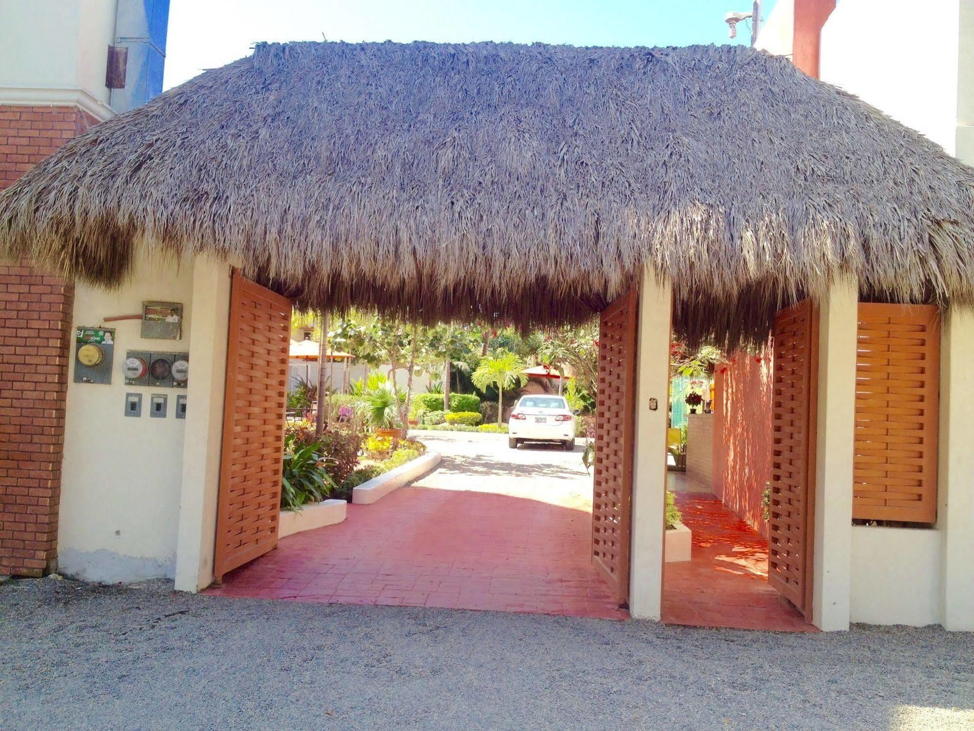 Hotel Y Suites Los Encantos Sayulita Dış mekan fotoğraf